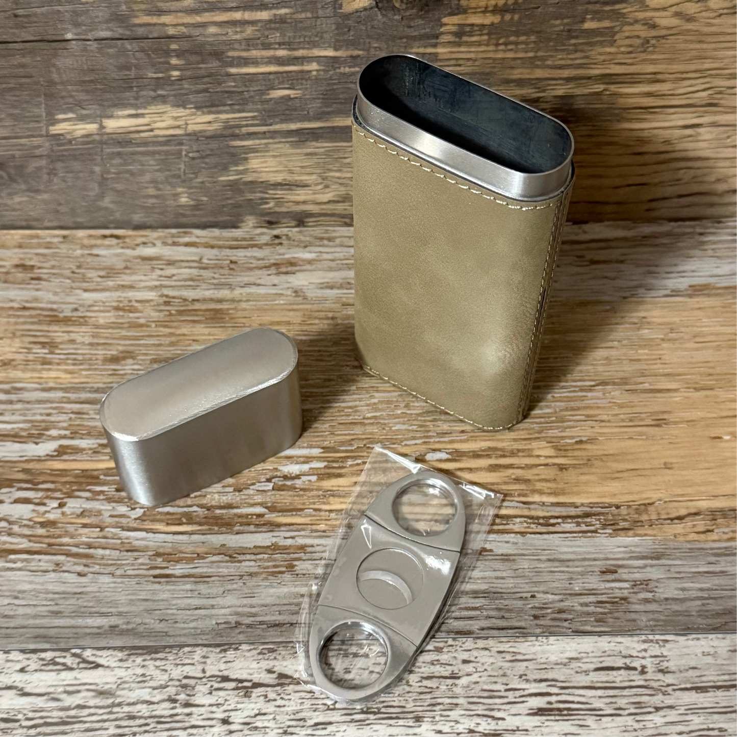 Leatherette cigar holder engraving blank